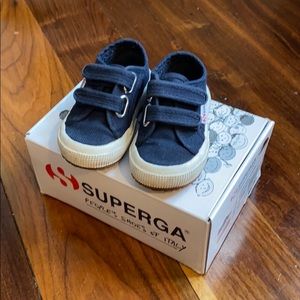 Superga Toddler Classic Sneaker (navy & white)